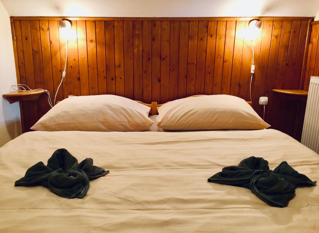 Privat Majo Hotel Liptovský Mikuláš Eksteriør billede